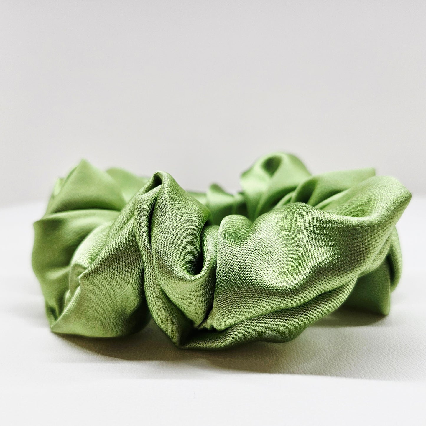Silk Scrunchies -Fresh Pear
